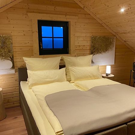 Holzhaus Onkel Fritz Mit Sauna Und Whirlwanne Esch  Luaran gambar