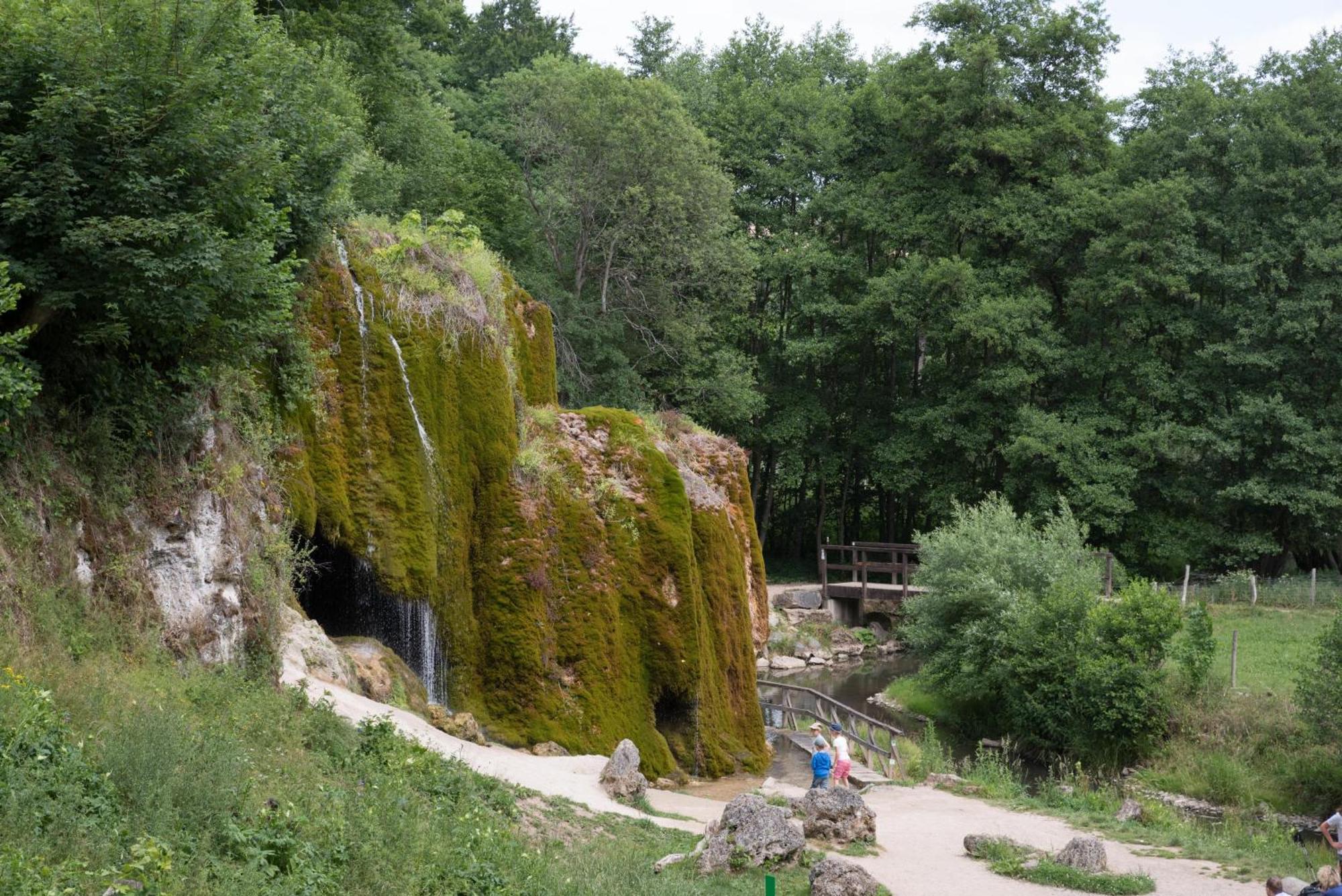 Holzhaus Onkel Fritz Mit Sauna Und Whirlwanne Esch  Luaran gambar