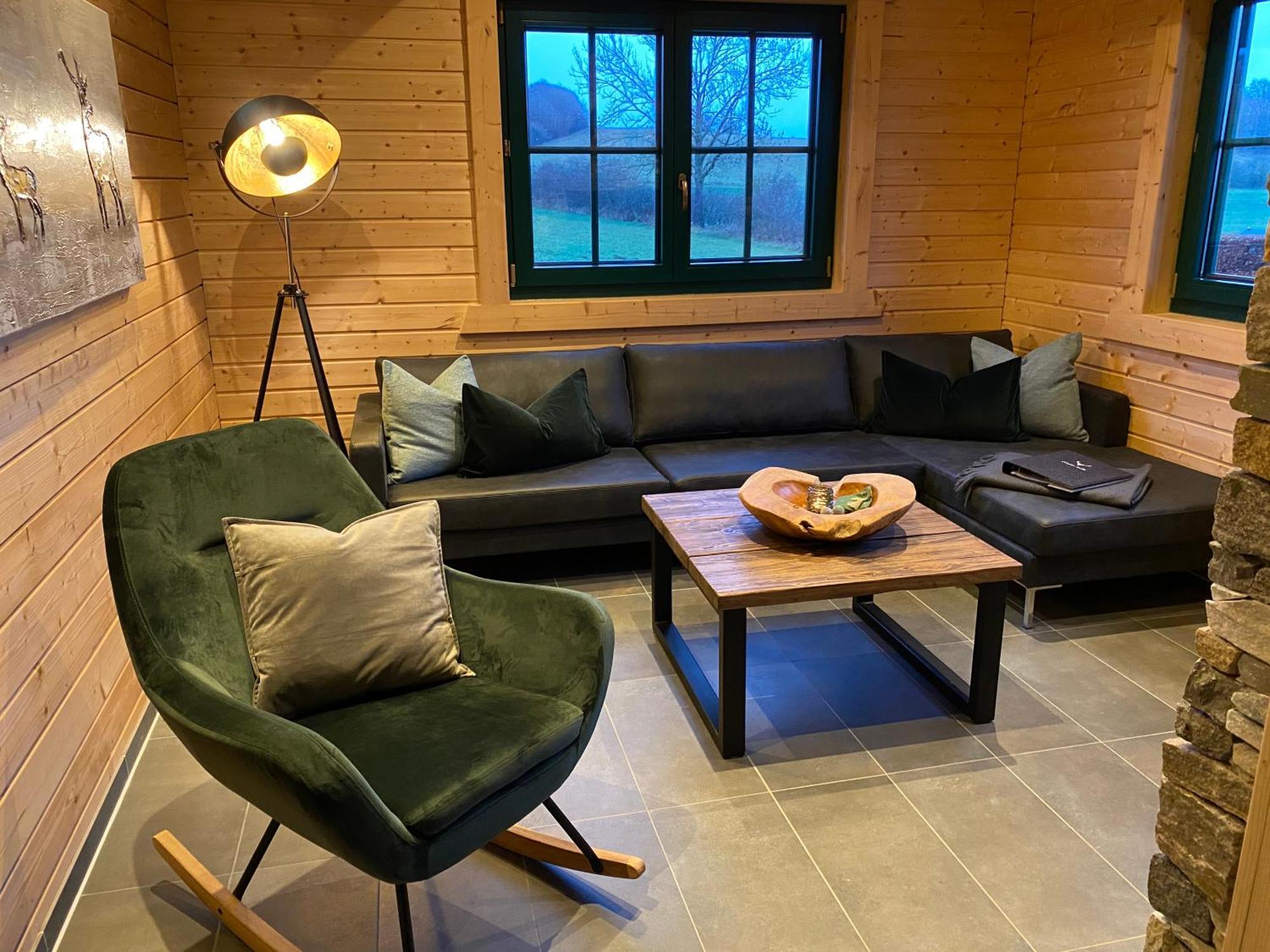 Holzhaus Onkel Fritz Mit Sauna Und Whirlwanne Esch  Luaran gambar